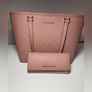 Blush Michael Kors purse with matching wallet